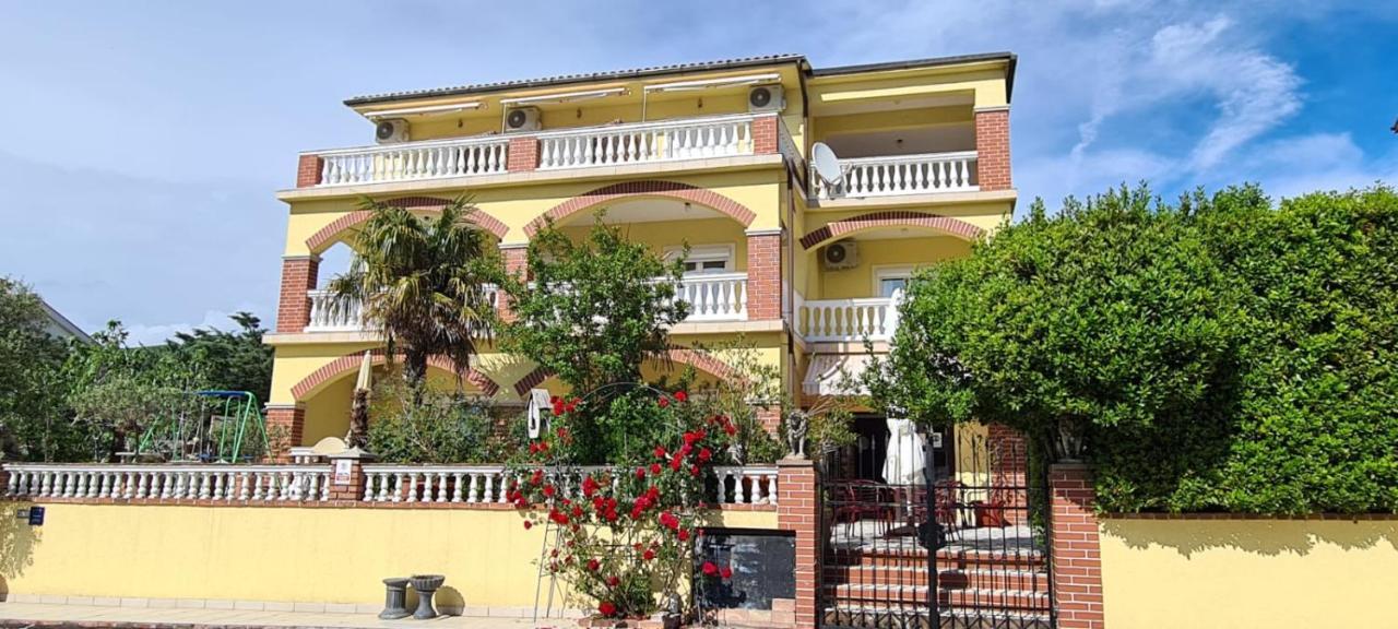 Bed & Breakfast Barbara Novi Vinodolski Zewnętrze zdjęcie