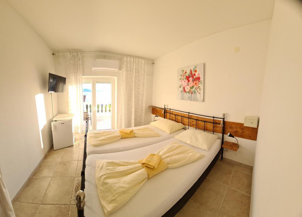Bed & Breakfast Barbara Novi Vinodolski Zewnętrze zdjęcie